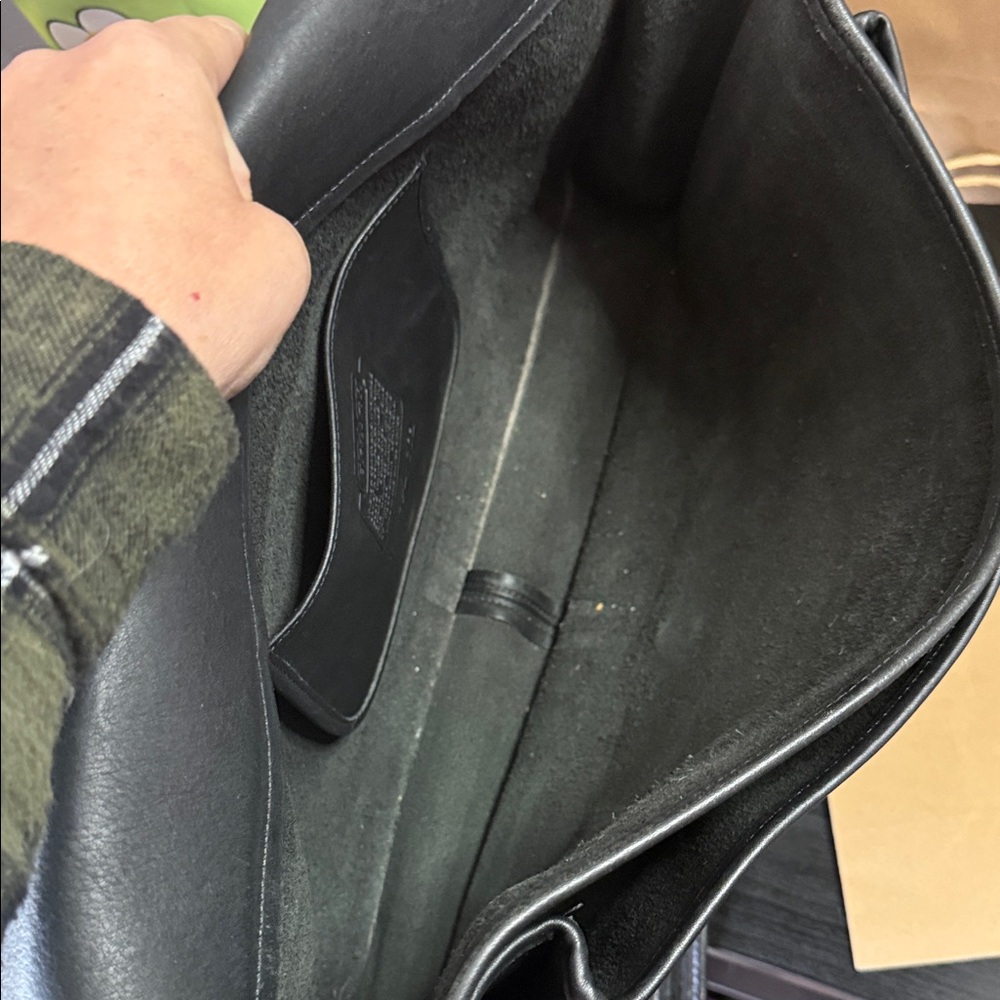 Coach Metropolitan Briefcase Vintage and Viral - Picture 17 of 17